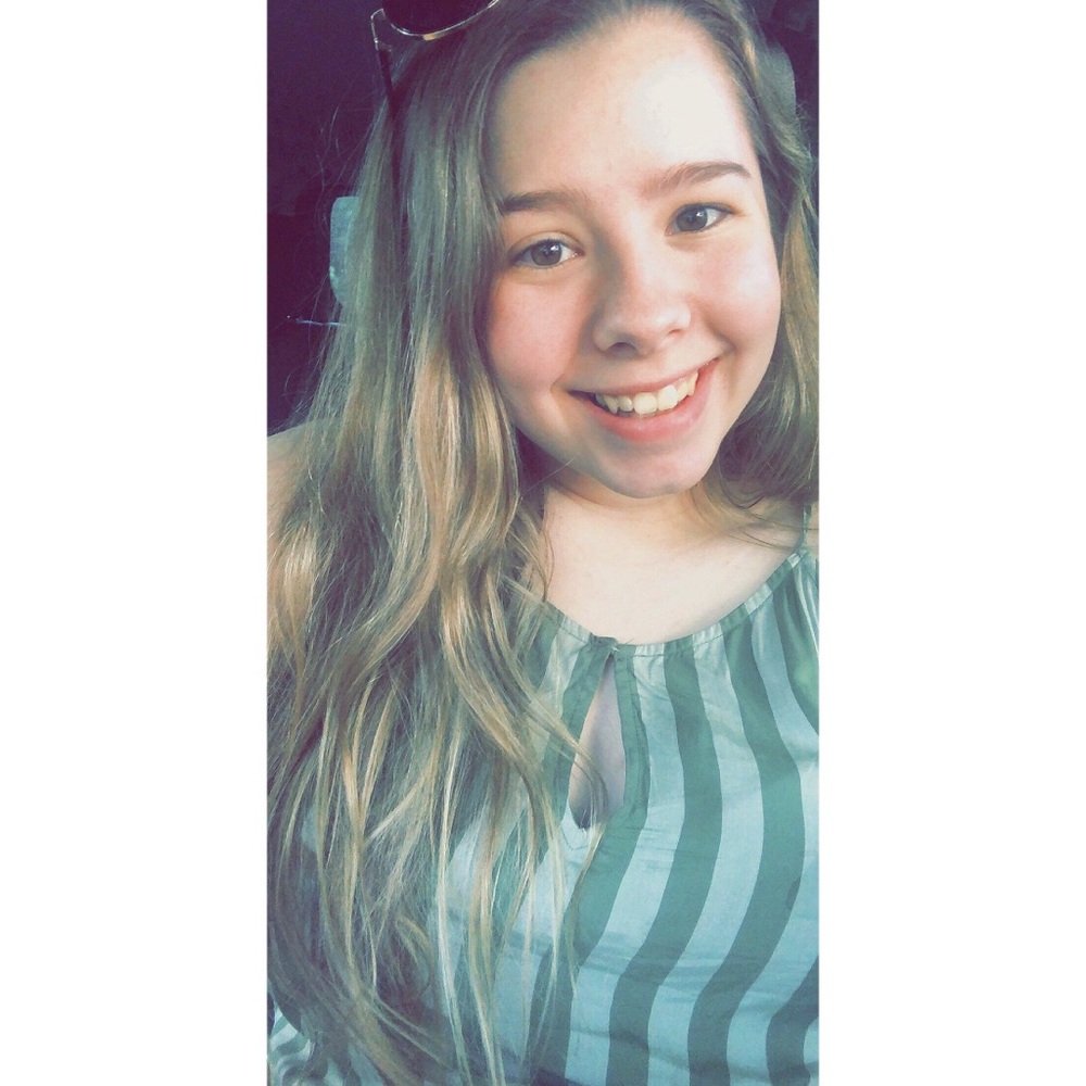 Meet your Posher, Tayla